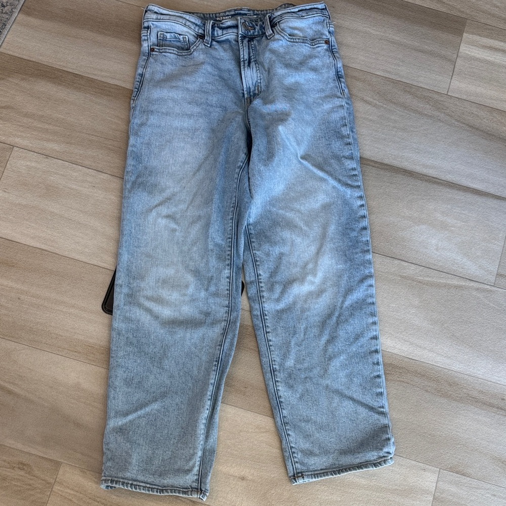 Old Navy Women's Light Blue Boyfriend Jeans